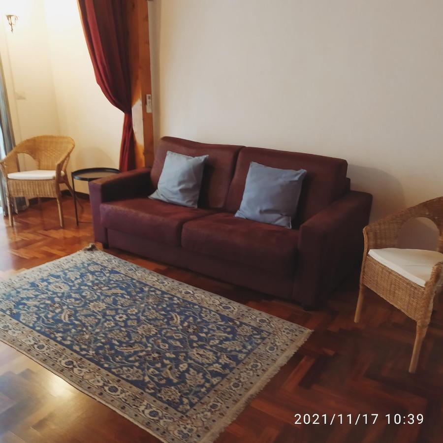Il Castello Apartment เนเปิลส์ ภายนอก รูปภาพ